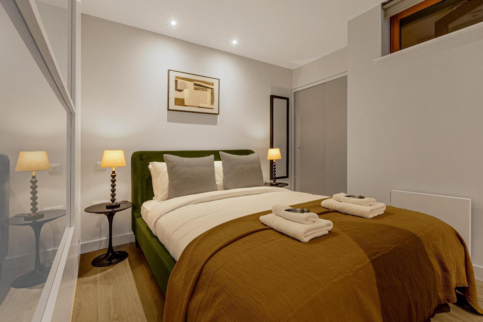 Central Servised Apartments On Artillery Lane London Exterior foto